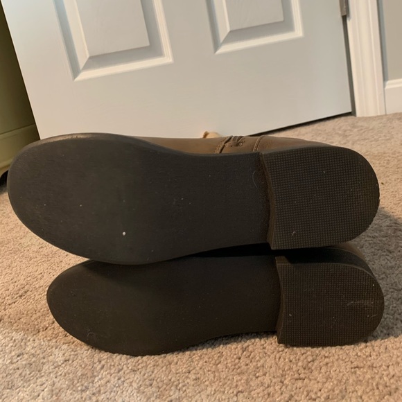 Knee Length Boots 👢 - Picture 3 of 6